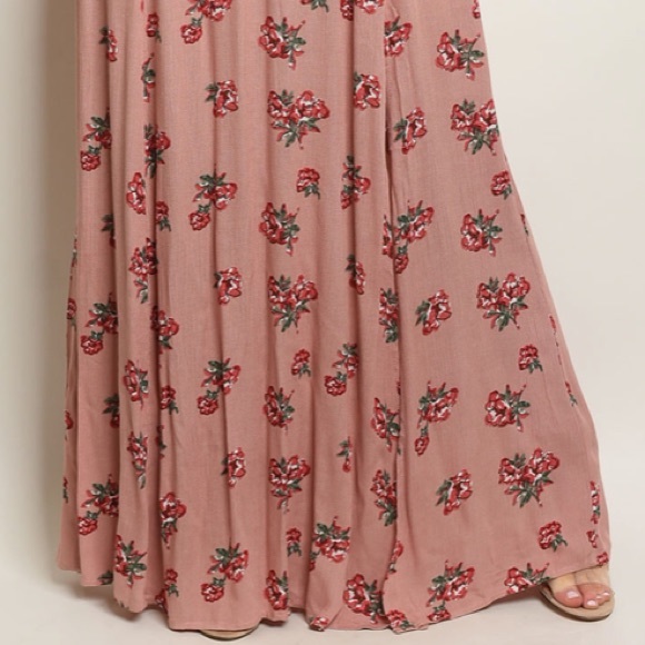 LAST1️⃣//BLUSH FLORAL MAXI DRESS - Picture 4 of 5